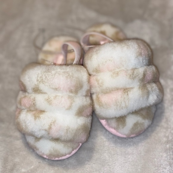 COPY - Panther print toddler UGG slides - Picture 3 of 6